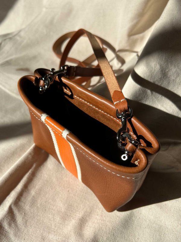 Chéri cell phone clutch