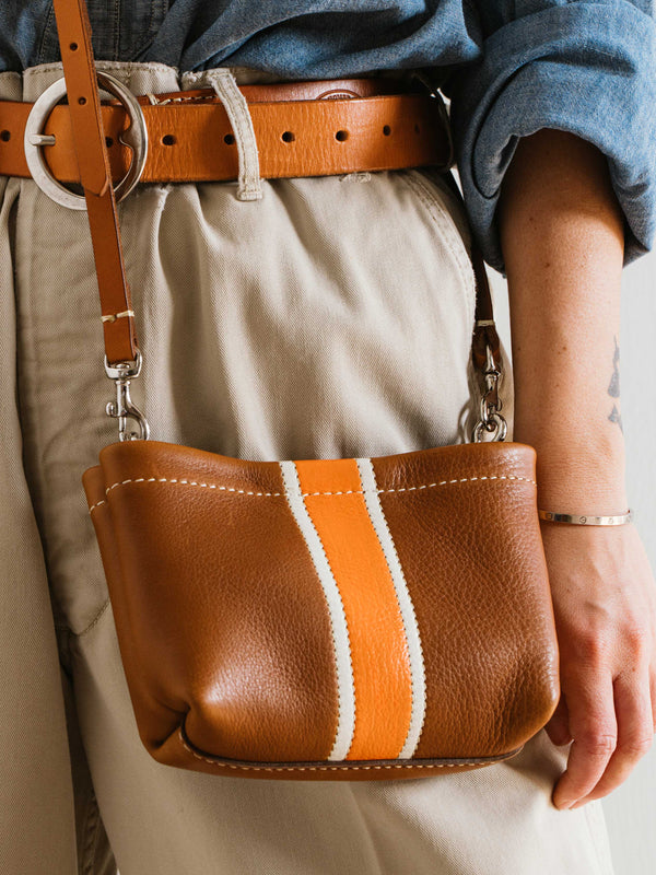 Chéri cell phone clutch