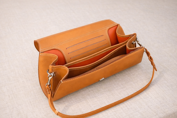 Claudette Clutch